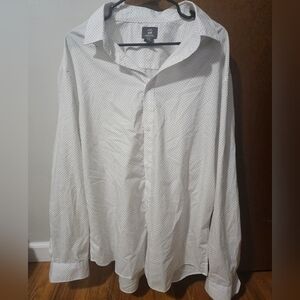 H&M Slim Fit Easy Iron XXL long sleeve white button-down shirt with polka-dots